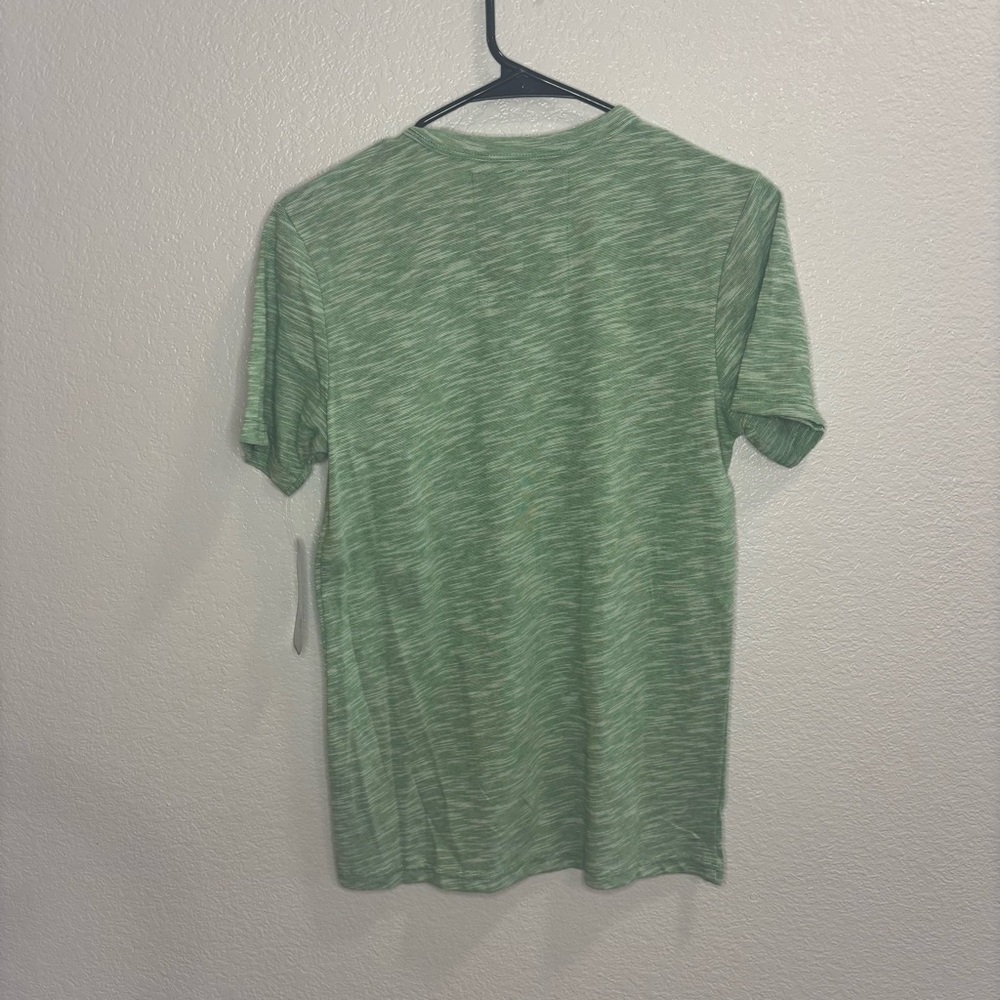 NWT The Run Uncut Green Henley Shirt - Picture 3 of 3